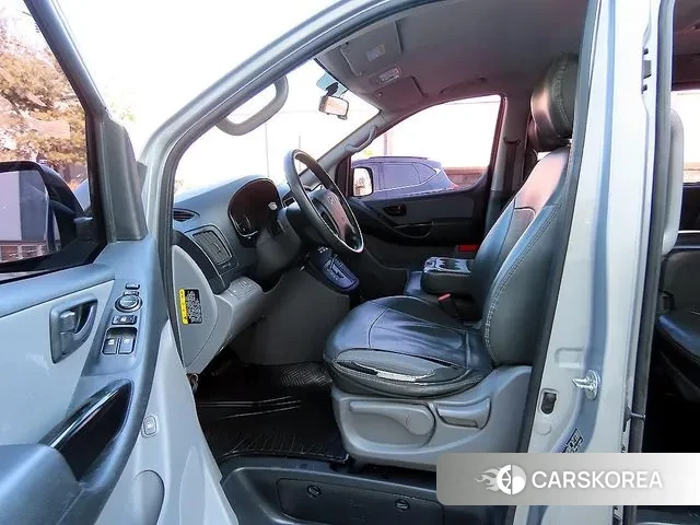 Hyundai The New Grand Starex id 3612283 из Кореи 13