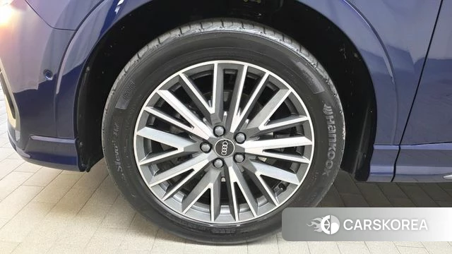 Audi Q3 (F3) id 3897577 из Кореи 15