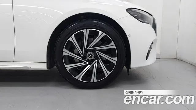 Mercedes-Benz E-Class W214 id 2788052 из Кореи 15