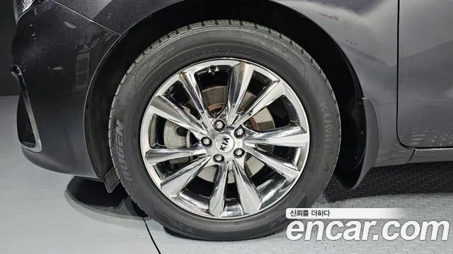 Kia The New Carnival id 2688514 из Кореи 15