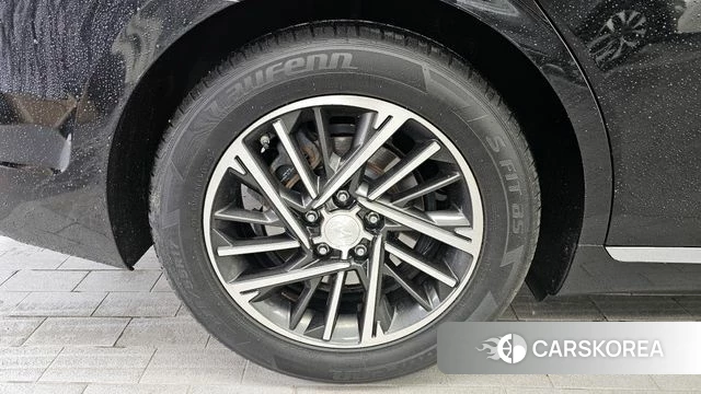 Hyundai The New Grandeur IG id 4384223 из Кореи 27