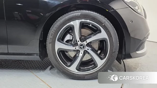 Mercedes-Benz E-Class W213 id 3771919 из Кореи 15