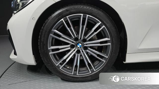 BMW 3 Series (G20) id 4423171 из Кореи 26