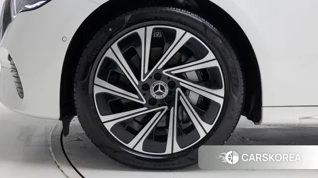 Mercedes-Benz E-Class W214 id 3731471 из Кореи 15