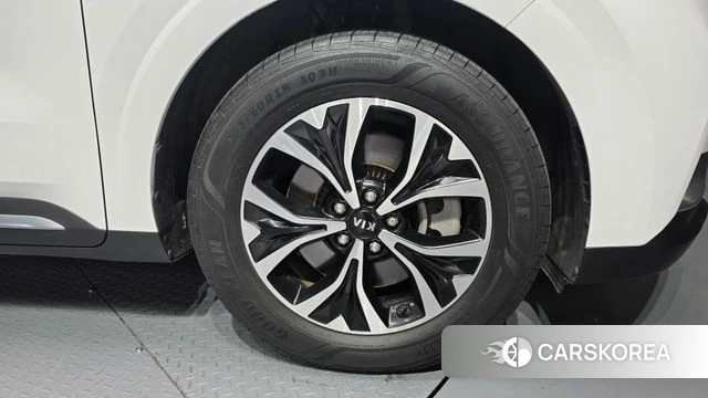 Kia Carnival 4th generation id 3879156 из Кореи 15