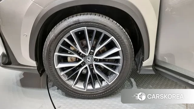 Lexus NX350h Second generation id 2883928 из Кореи 15