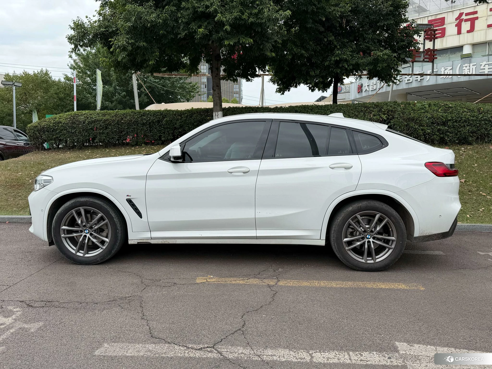BMW X4 id 4413498 из Китая 8