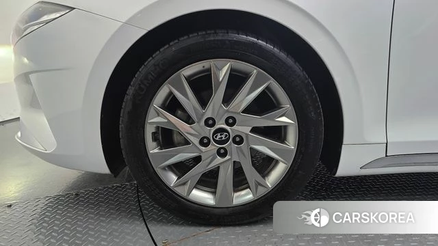 Hyundai The New Grandeur IG Hybrid id 4899950 из Кореи 26