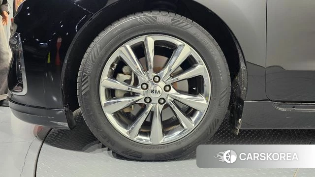 Kia The New Carnival id 3873766 из Кореи 15