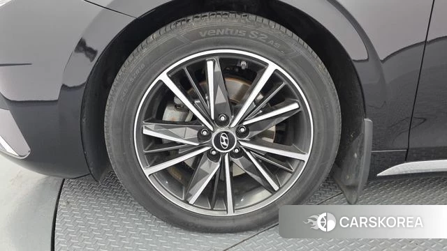 Hyundai The New Grandeur IG id 4501777 из Кореи 28
