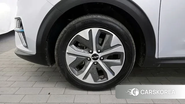 Kia Niro EV id 3323802 из Кореи 15