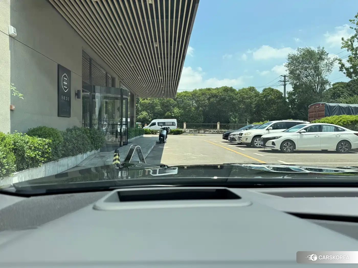 Toyota Crown id 4583894 из Китая 12