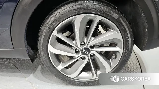 Kia Niro id 3336622 из Кореи 15