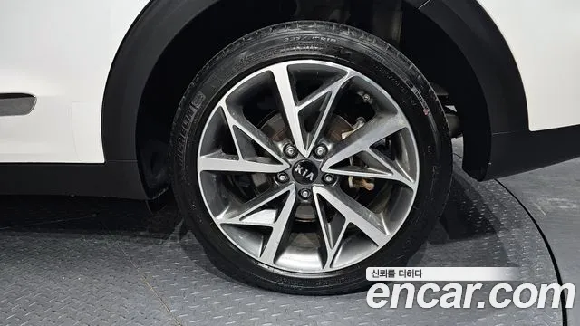 Kia The New Niro id 2824945 из Кореи 15