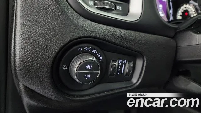 Jeep Renegade id 2764615 из Кореи 15