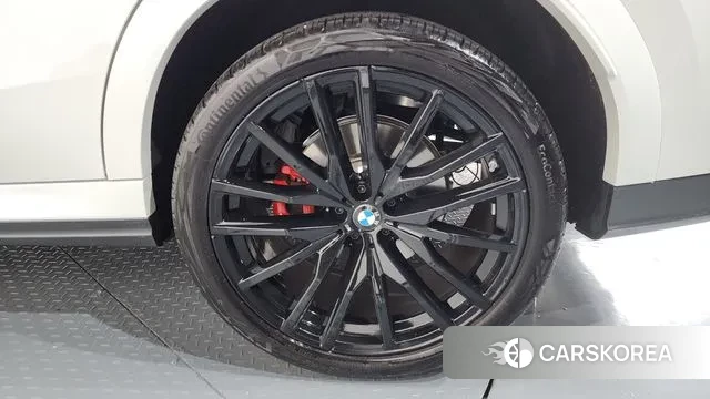 BMW X6 (G06) id 3399739 из Кореи 15