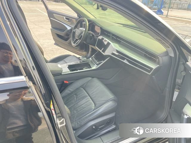 Audi A6L 2020 Черный из Китая, фото 5