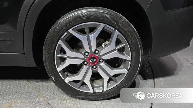 Kia Seltos id 3795072 из Кореи 15