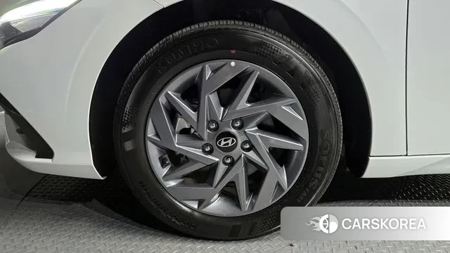 Hyundai The New Avante (CN7) id 3739296 из Кореи 15