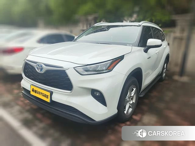 Toyota Highlander 2024 Белый из Китая, фото 5