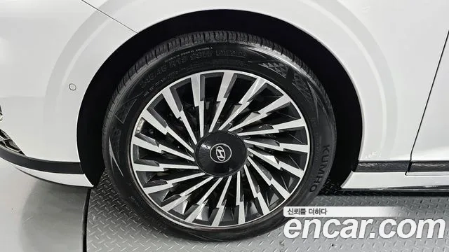 Hyundai Grandeur Hybrid (GN7) id 2934951 из Кореи 15