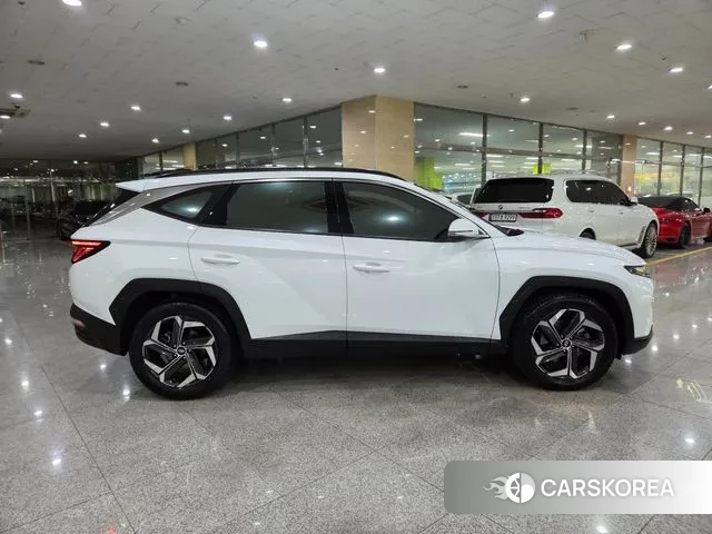 Hyundai The New Tucson (NX4) id 3383443 из Кореи 15