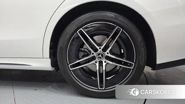 Mercedes-Benz E-Class W214 id 3744970 из Кореи 15