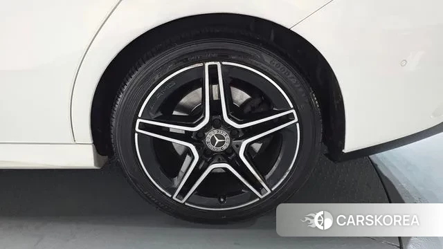 Mercedes-Benz CLA-Class C118 id 2999989 из Кореи 15