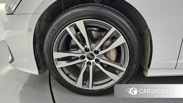 Audi A6 (C8) id 4201678 из Кореи 30