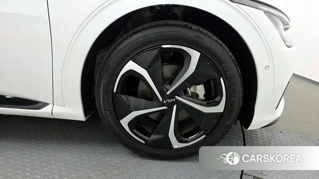 Kia EV6 id 3871427 из Кореи 15