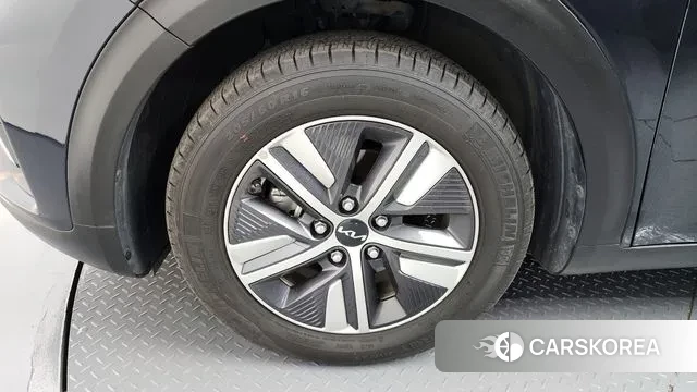 Kia The New Niro id 3540189 из Кореи 15