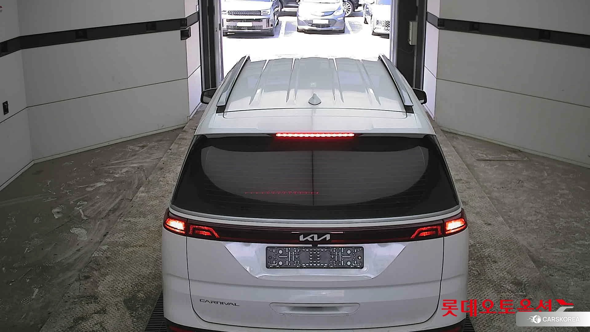 Kia Carnival id 3882091 из Кореи 31