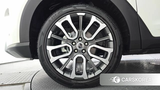 Ssangyong Torres id 4783947 из Кореи 28
