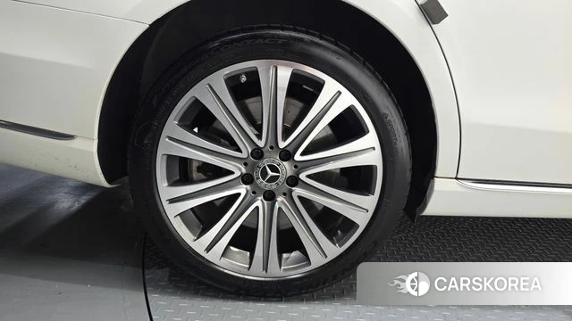 Mercedes-Benz E-Class W213 id 4430623 из Кореи 27
