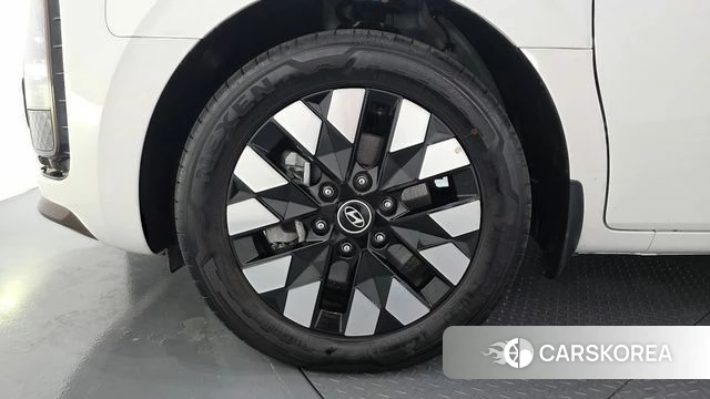 Hyundai Staria id 4329617 из Кореи 29