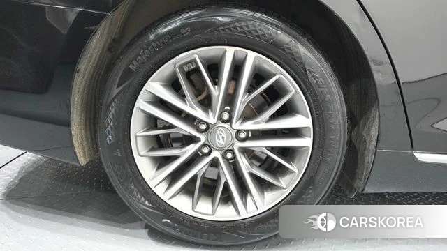 Hyundai Grandeur IG id 4520645 из Кореи 15