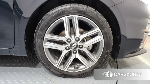 Kia Come New K3 id 3723388 из Кореи 15