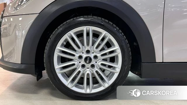 Mini Cooper id 3892385 из Кореи 15