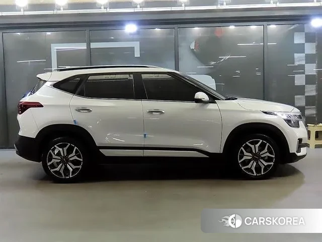 Kia Seltos id 3288145 из Кореи 15
