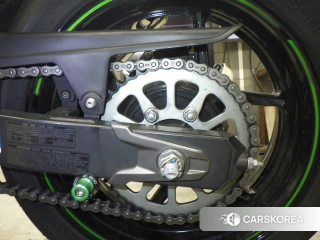 Kawasaki Z800 id 3950213 из Японии 31