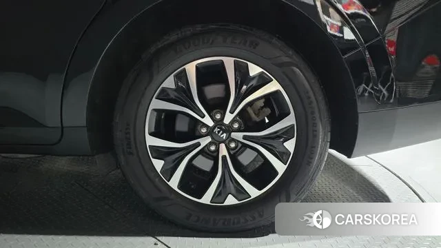 Kia Carnival 4th generation id 3023174 из Кореи 15