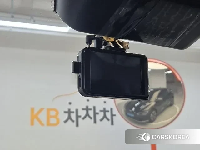 Kia EV6 id 3712735 из Кореи 12