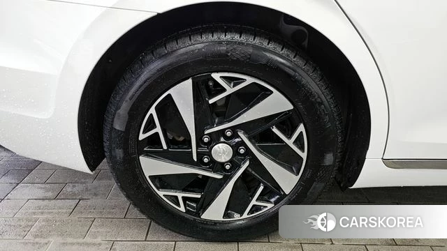 Hyundai The New Grandeur IG Hybrid id 4355342 из Кореи 32