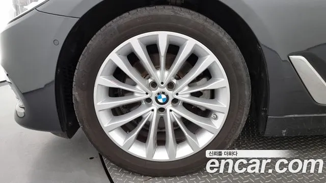 BMW 5 Series (G30) id 2859792 из Кореи 15