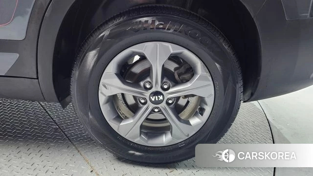 Kia Seltos id 4268799 из Кореи 25