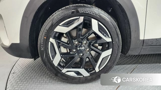 Kia The New Seltos id 4592306 из Кореи 30