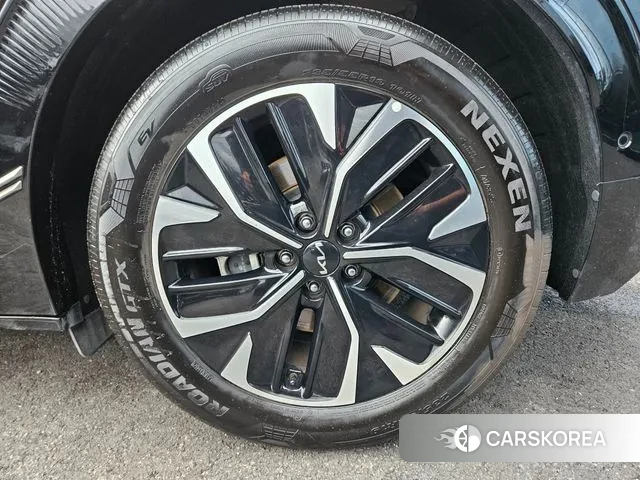 Kia EV6 id 3007519 из Кореи 15