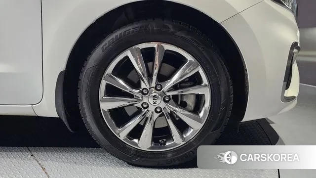 Kia The New Carnival id 3505207 из Кореи 15