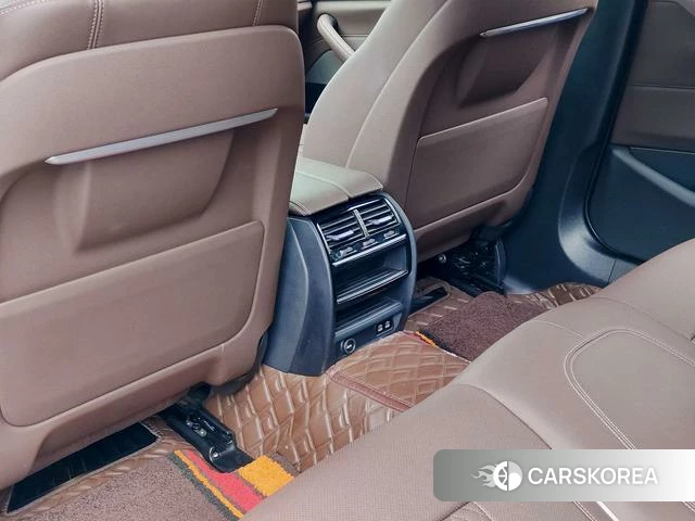 BMW 5 series 2024 Белый из Китая, фото 6