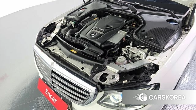 Mercedes-Benz E-Class W213 id 4683980 из Кореи 29